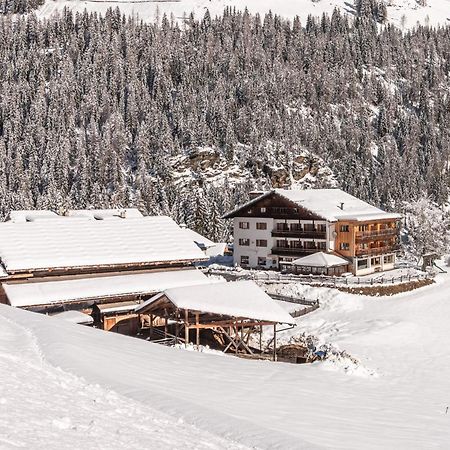 Hotel Ultnerhof Santa Gertrude Exteriör bild