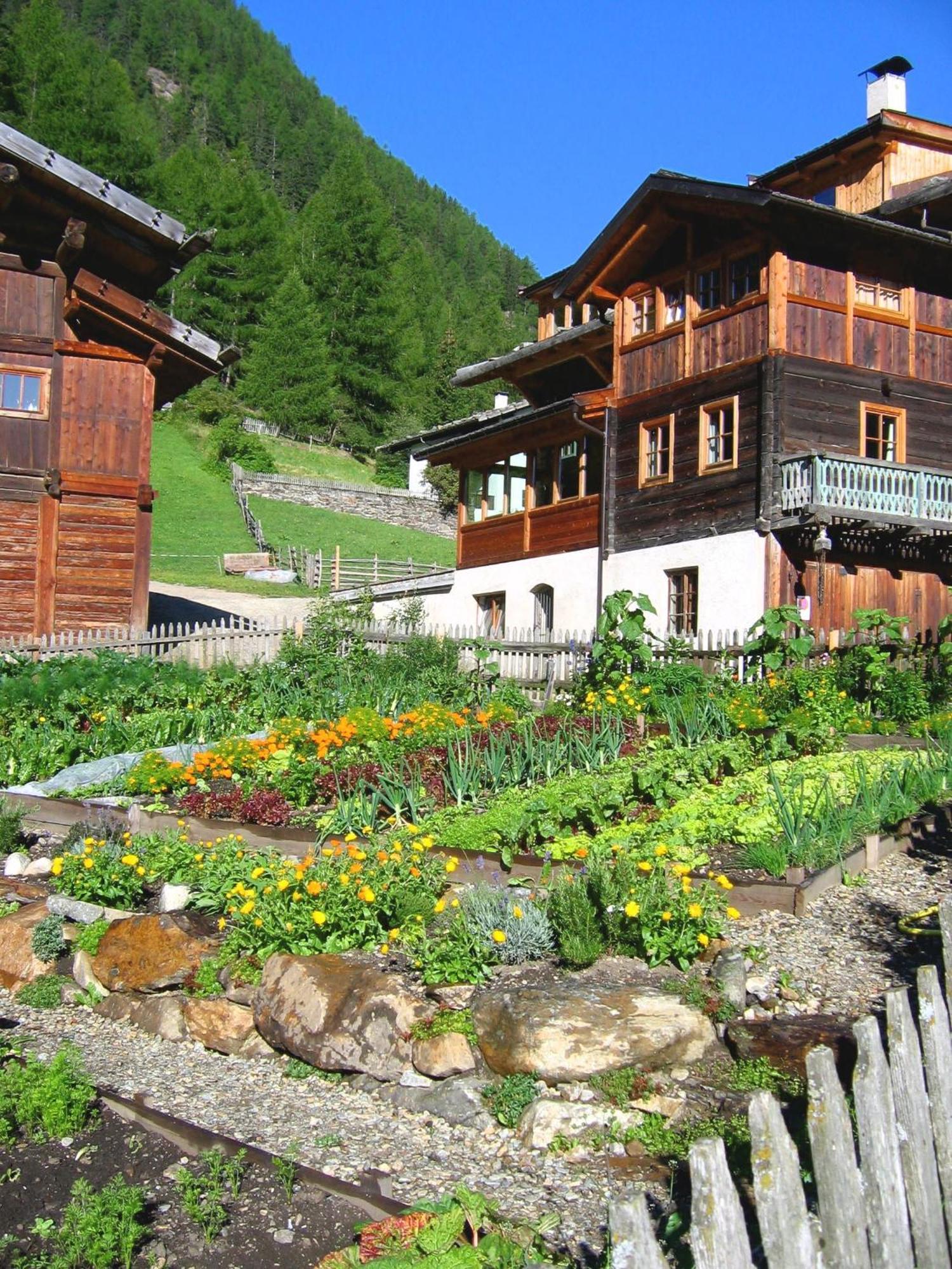 Hotel Ultnerhof Santa Gertrude Exteriör bild