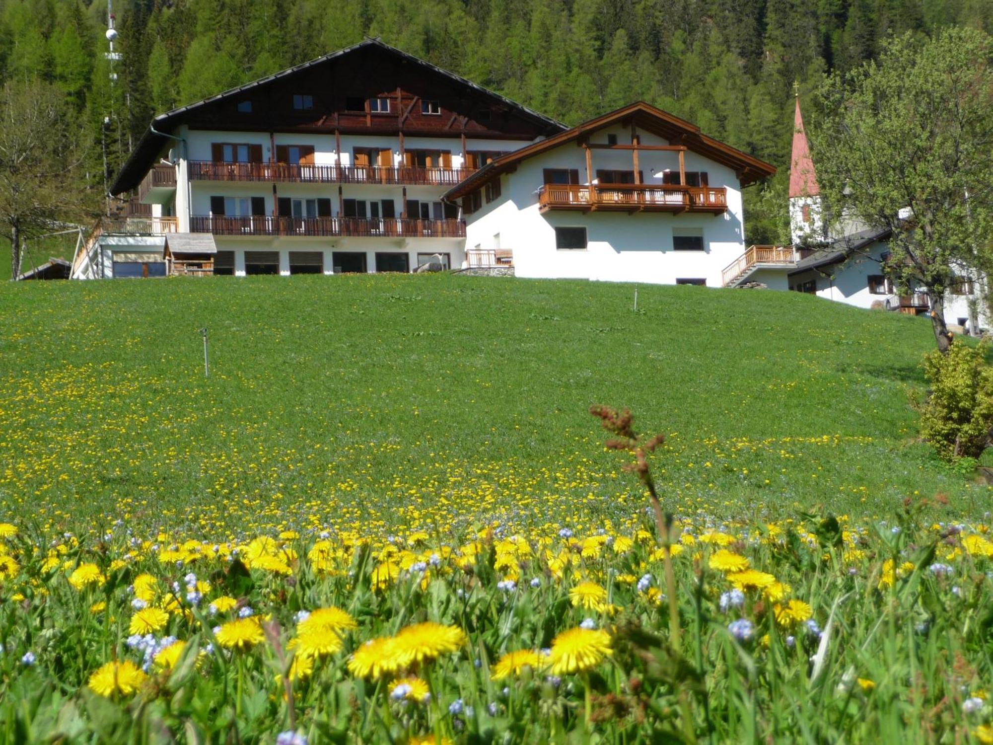 Hotel Ultnerhof Santa Gertrude Exteriör bild